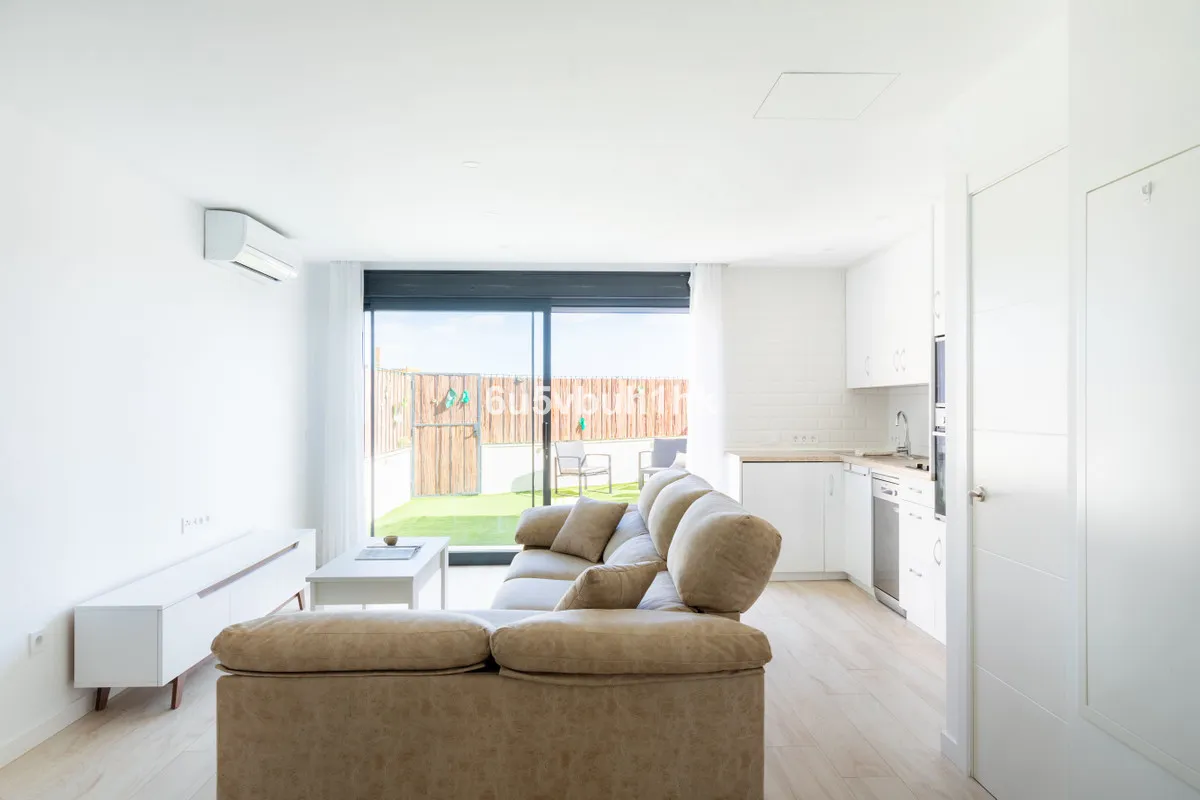 85e6a4cb-0408-42b1-82e0-780f7c195c86