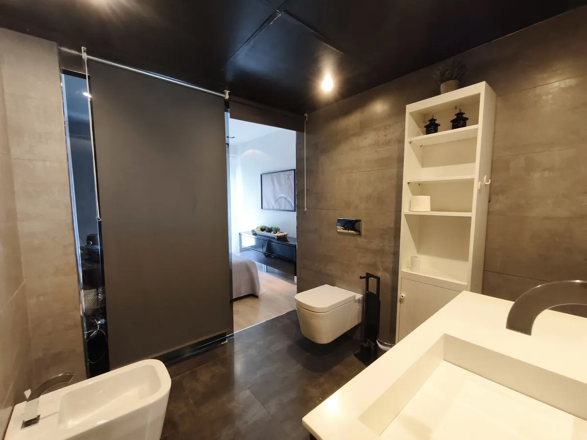 ecc5edc4-c720-4e5e-ac9b-d6c95c4df7c7