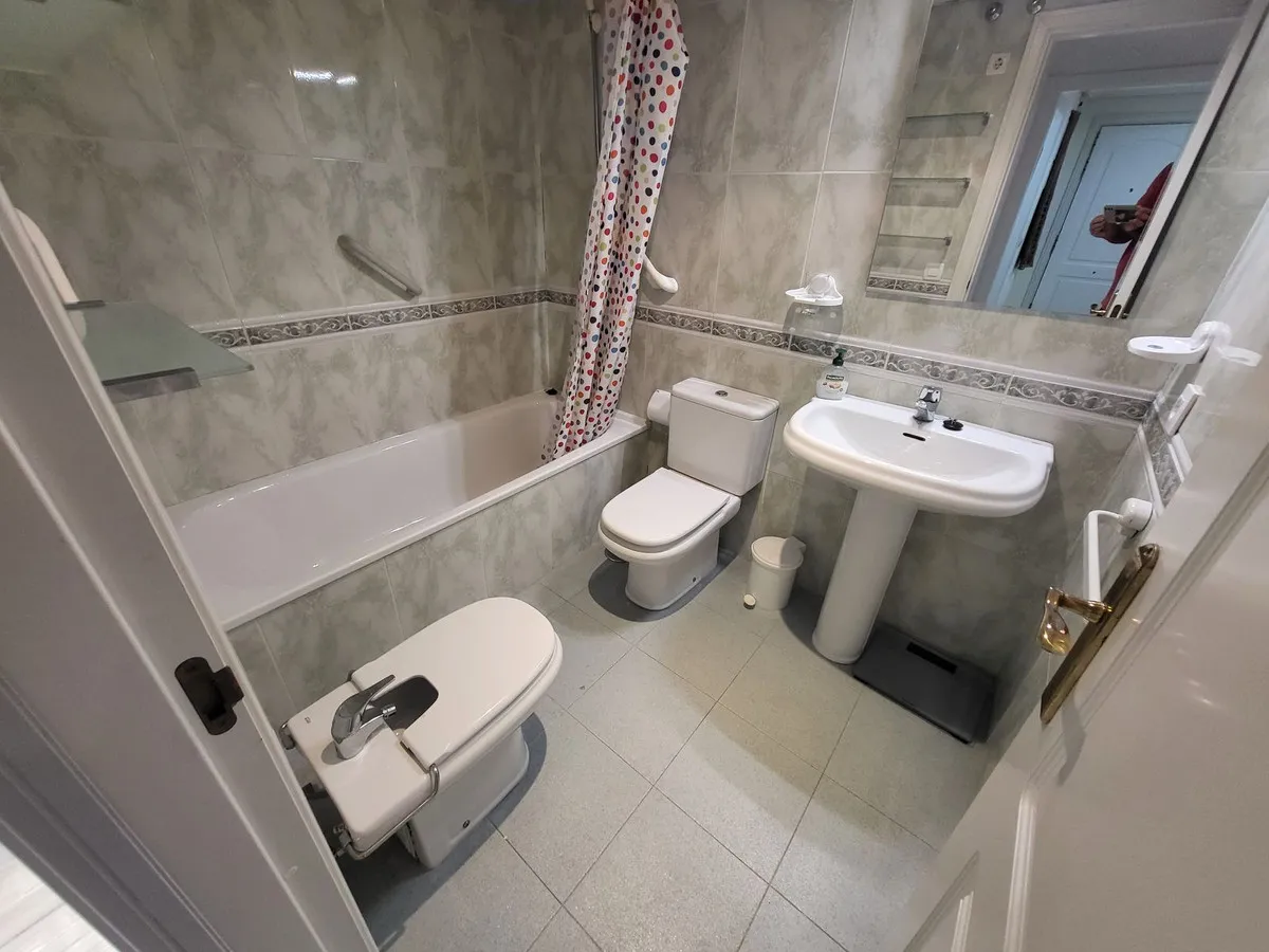 4e8717ff-c0e9-46c0-8ab0-881f0d73ba91