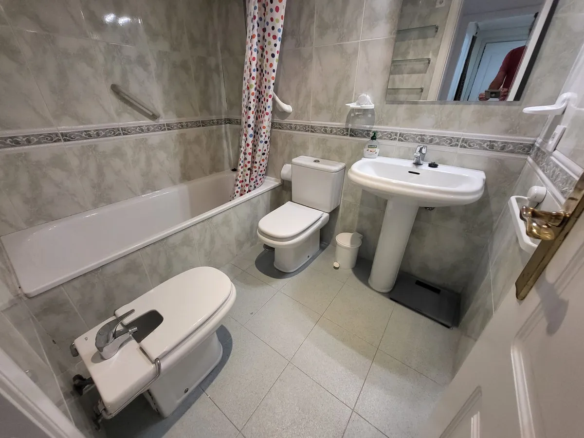 818c79f2-360d-410f-85db-094a5a7e07f4