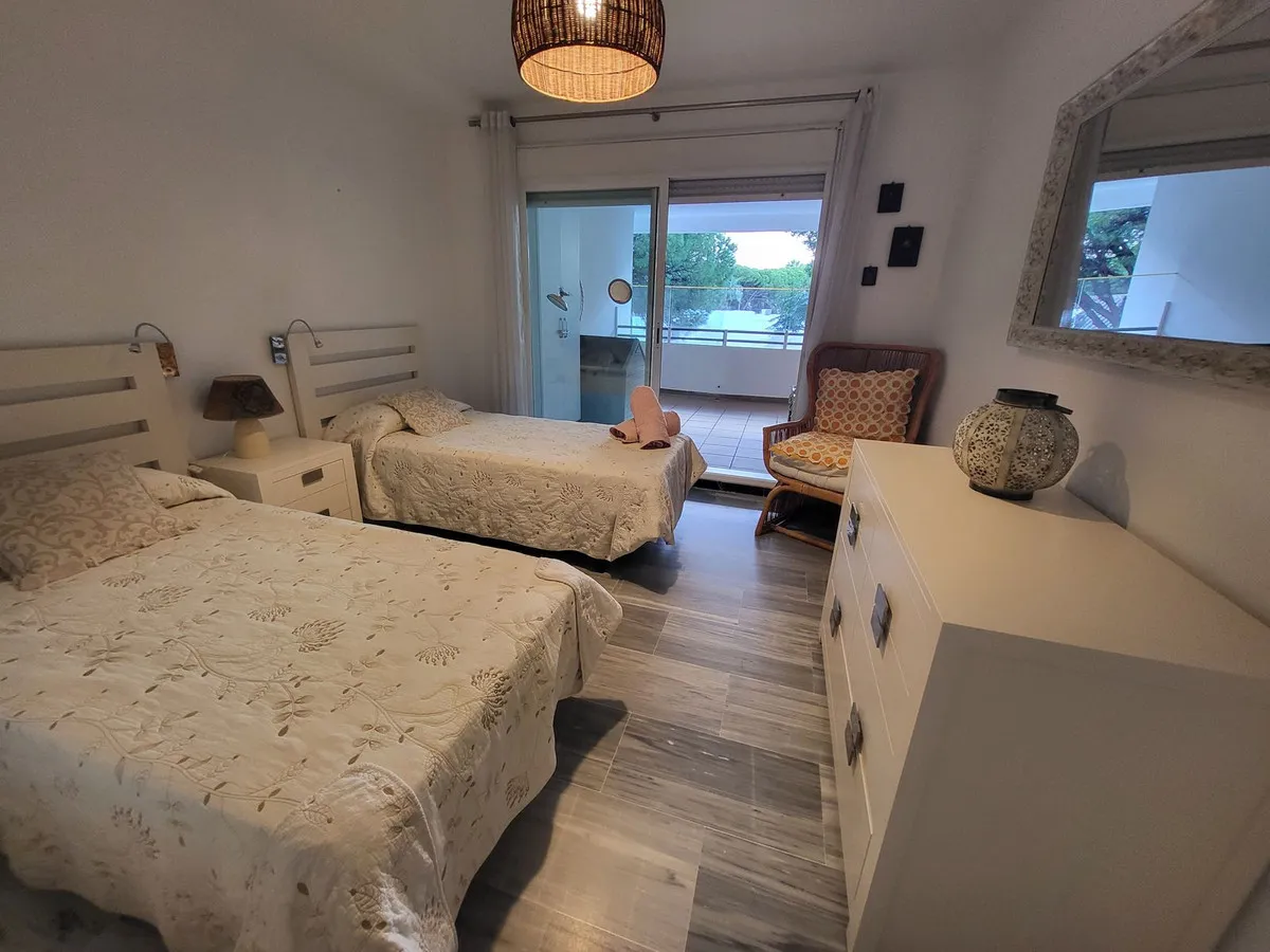 db708102-6c3a-4d90-afbc-4fadccaacf1e