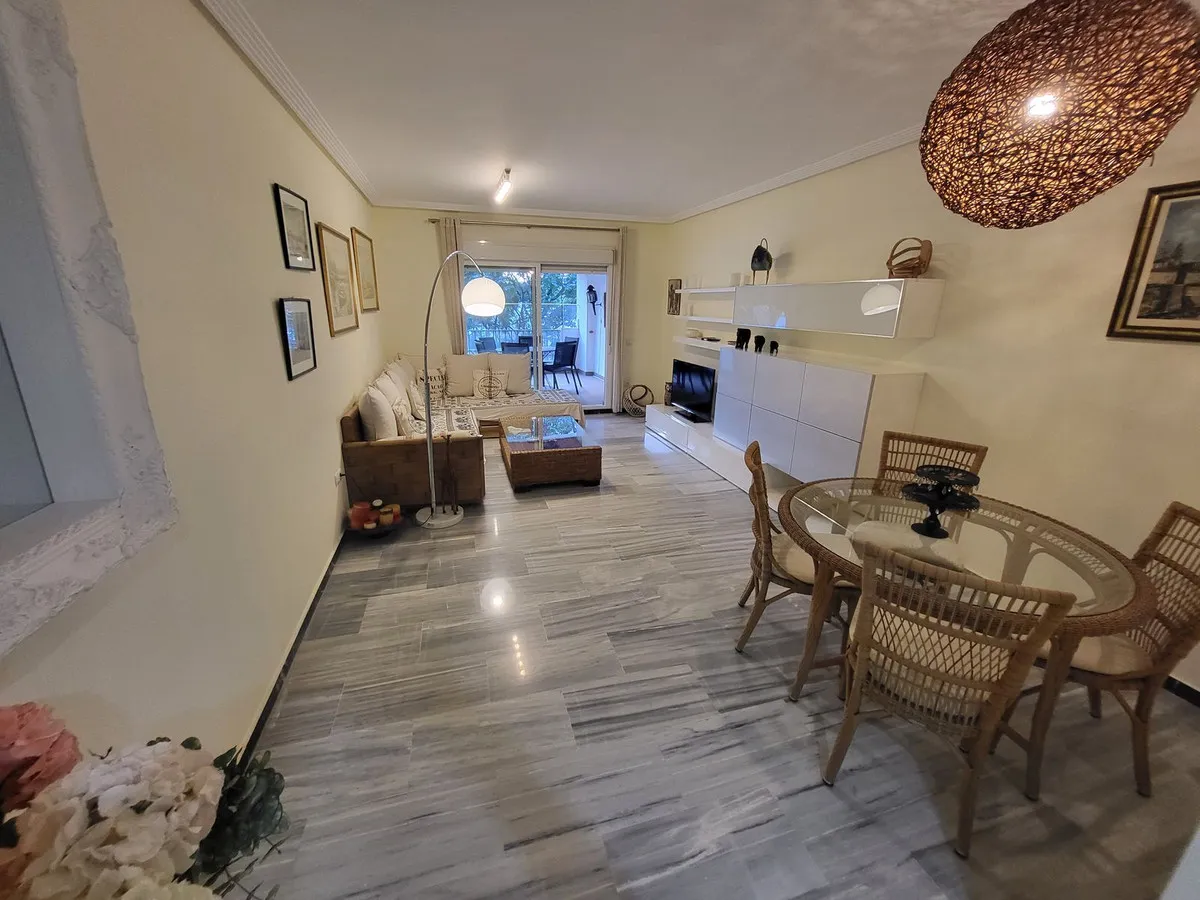 eaafade7-5626-426f-b8d9-037d7f312705