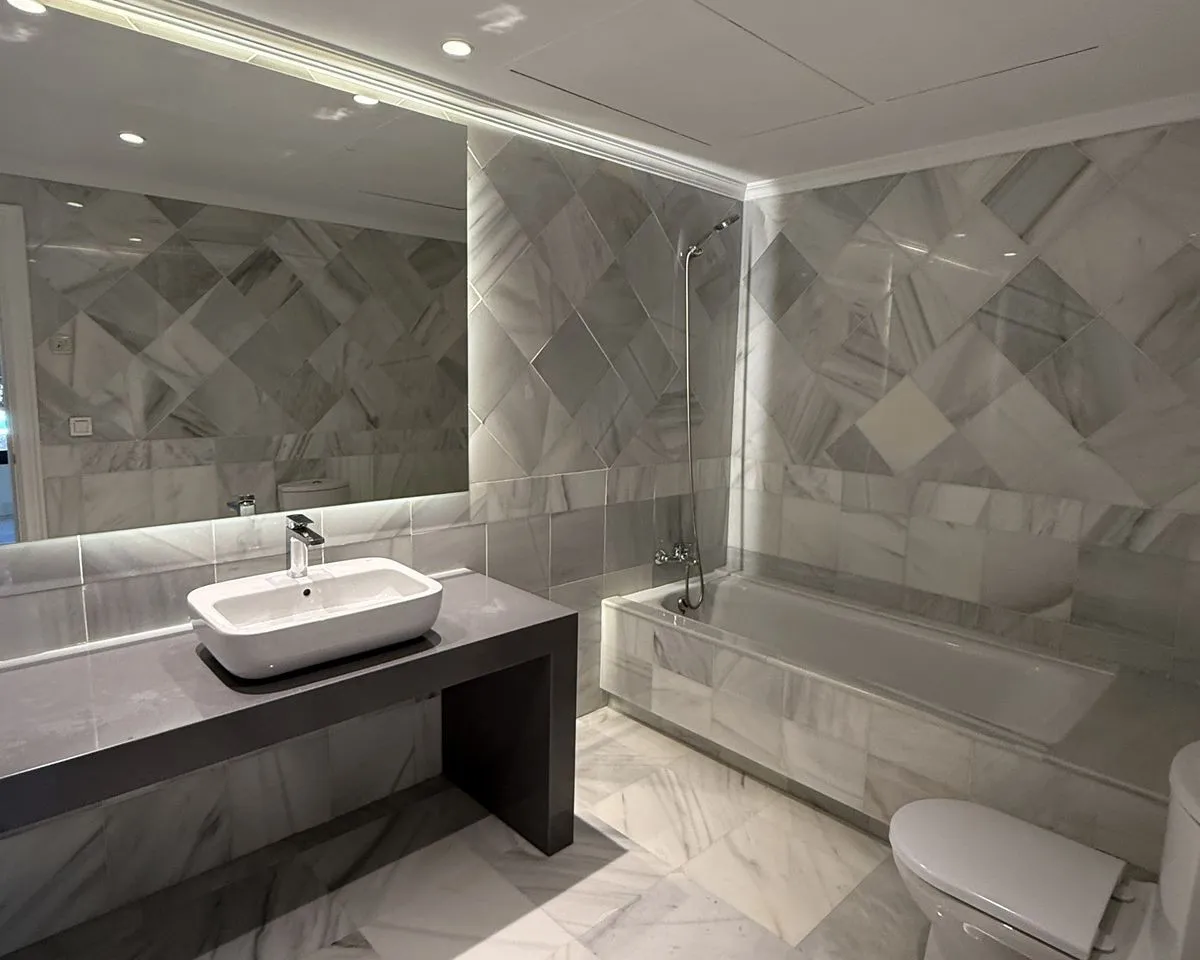 2ce4c174-f0a3-4e3c-beff-d2a495952d4a