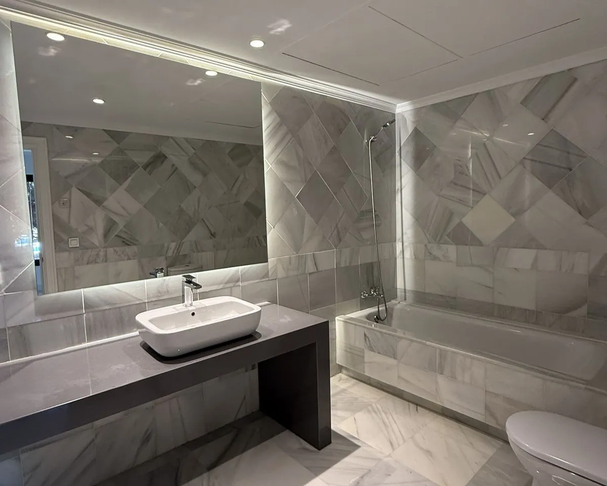 40e881e5-9c45-46e2-8db5-4801bb7710a3