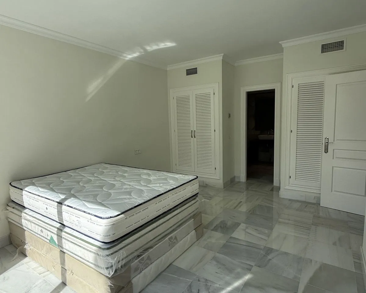 b329425c-8fe5-4aa1-ad26-a9be7a65bc12