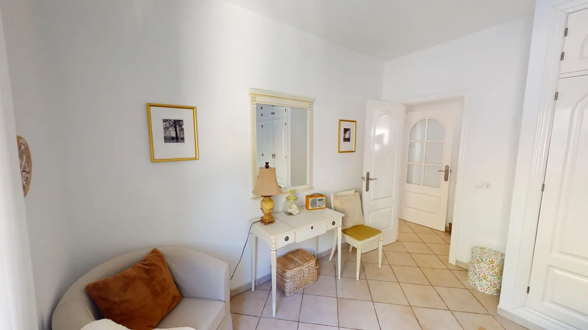 05dacccb-c265-4cf7-8601-7d127a718deb