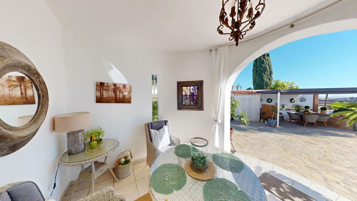 6972fde4-088c-43eb-8311-c0fc97710802