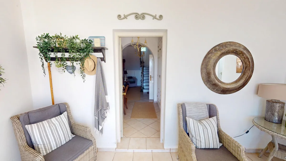 69f1b821-f05c-4c70-8a21-fa67c1b188ee