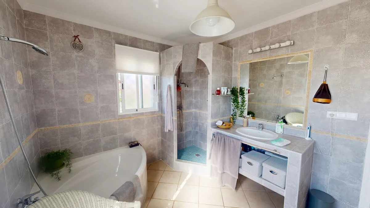 a4d58073-29fd-4c2f-aeb4-424b27e1edcc