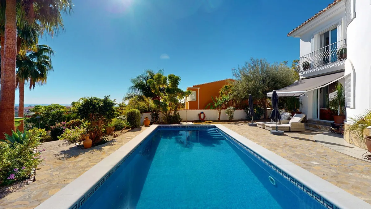 abf62c61-eae1-4934-8790-d14ecb29bc55