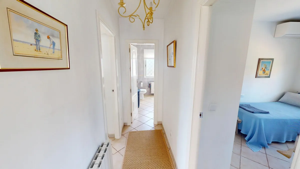 b70de086-d9a1-45a8-a361-bccf74cc3e08