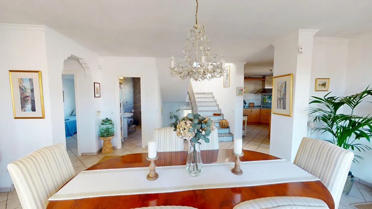 e31557f7-0014-41fe-a0e0-d03c477aed03