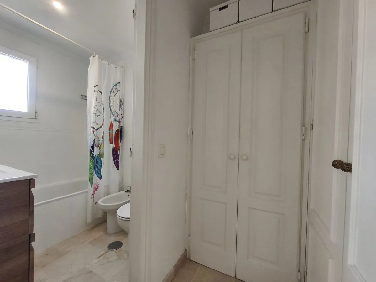 400b673d-7bba-44b1-9120-fbc281243f0d