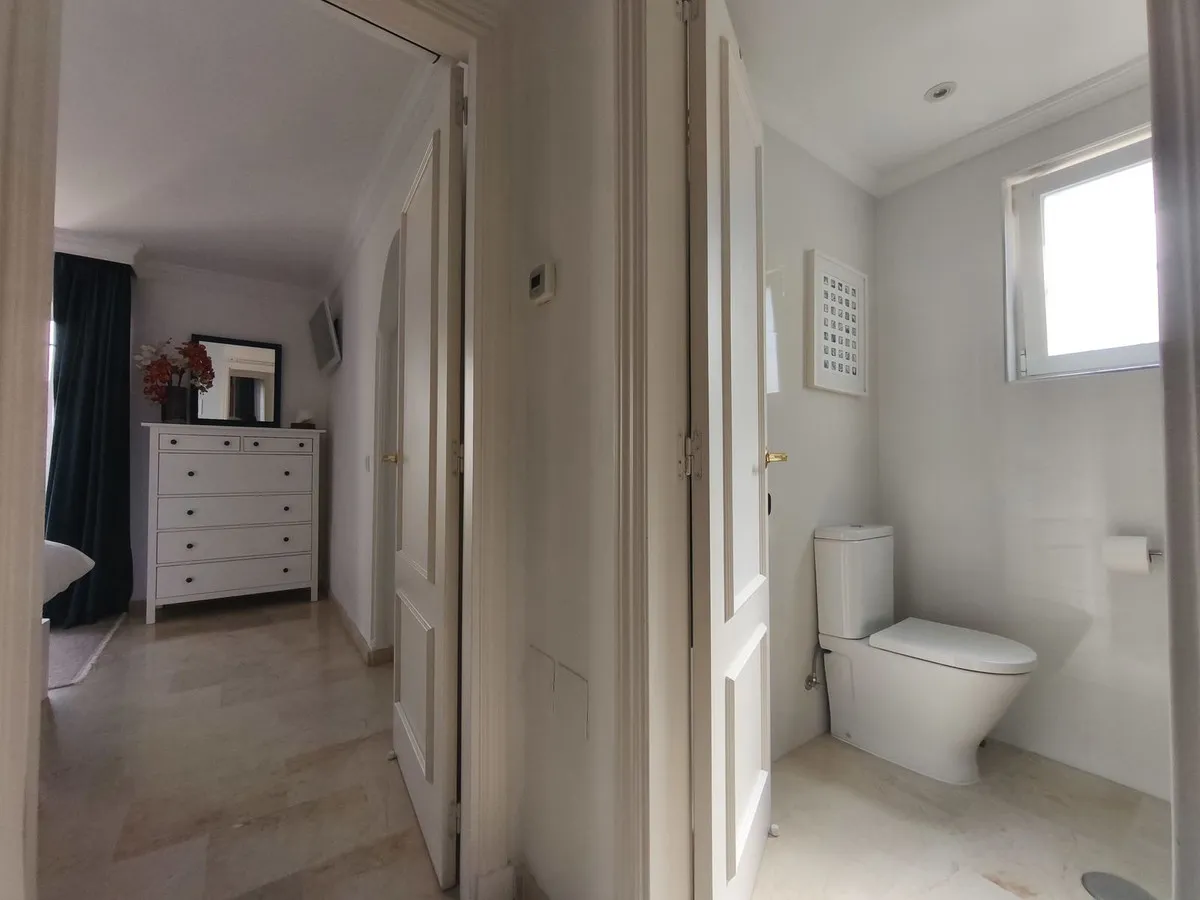 73e1252b-2051-4ec3-9a53-c06f5e90c409