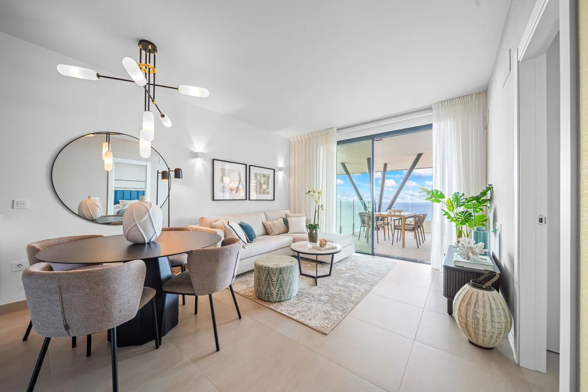 61c0b680-667e-4c70-9002-b410efe5349e