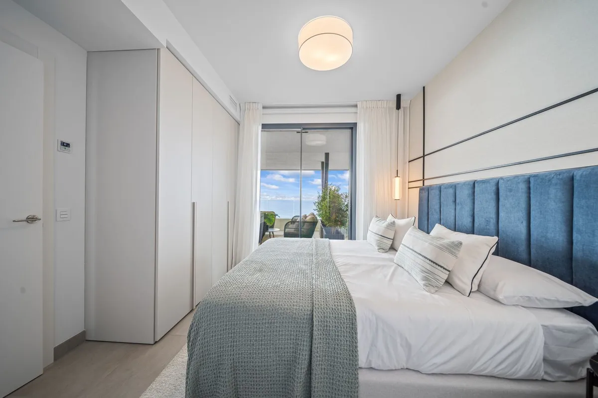 7d6cbc99-ecdd-4aaf-b5a3-63774b862080