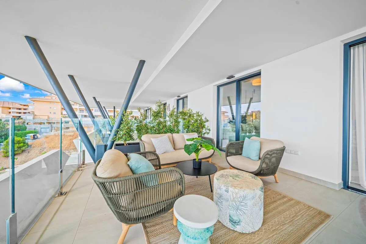 c7bcce38-7250-4860-ba62-9554996af1bc