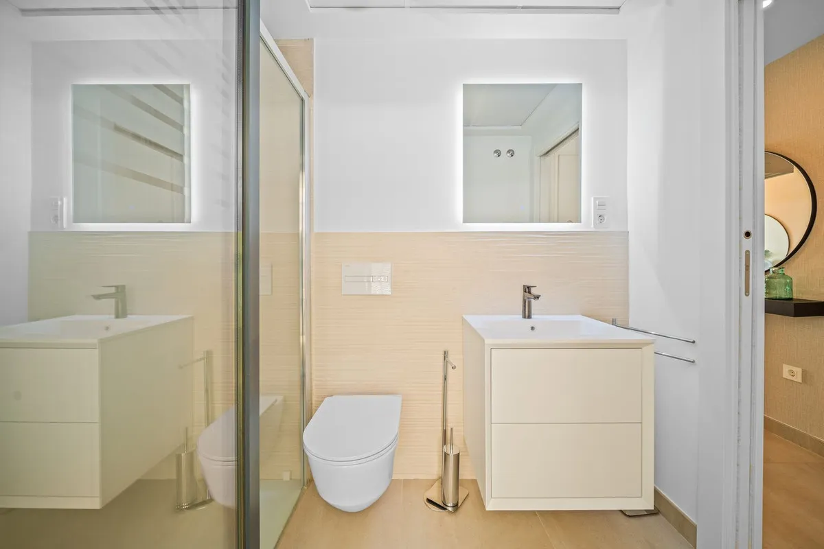 d89ec9b7-159e-40c4-8060-17c267fed3a2