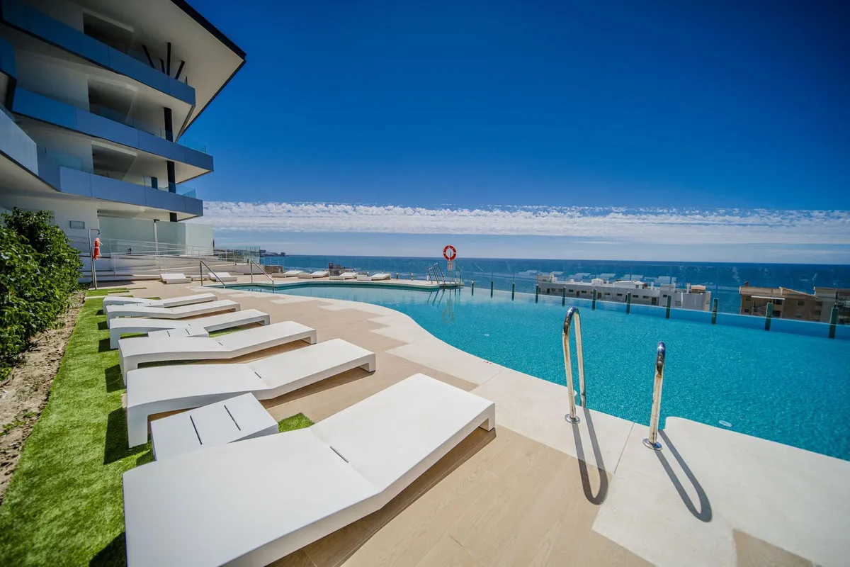 da1d7b6e-4654-4648-b0a3-3b48fcbd1a74