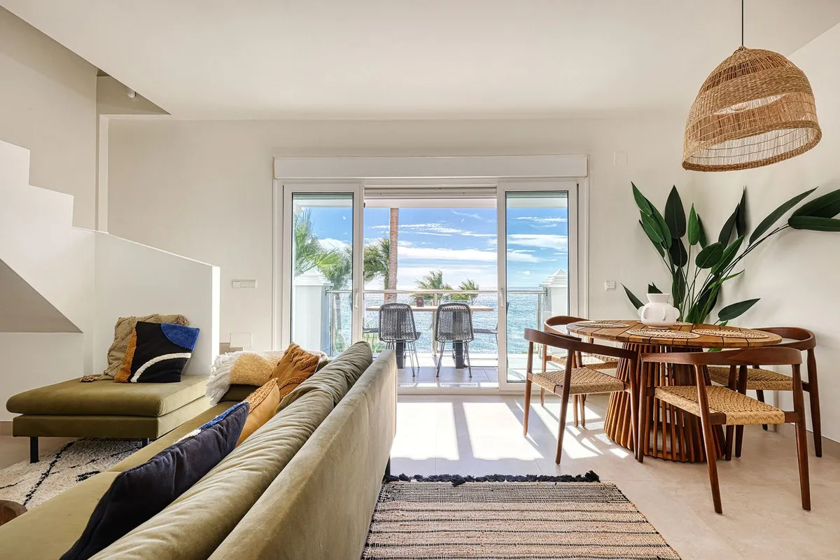 e0ced178-0973-4a8f-a9ed-5b38cdbab074