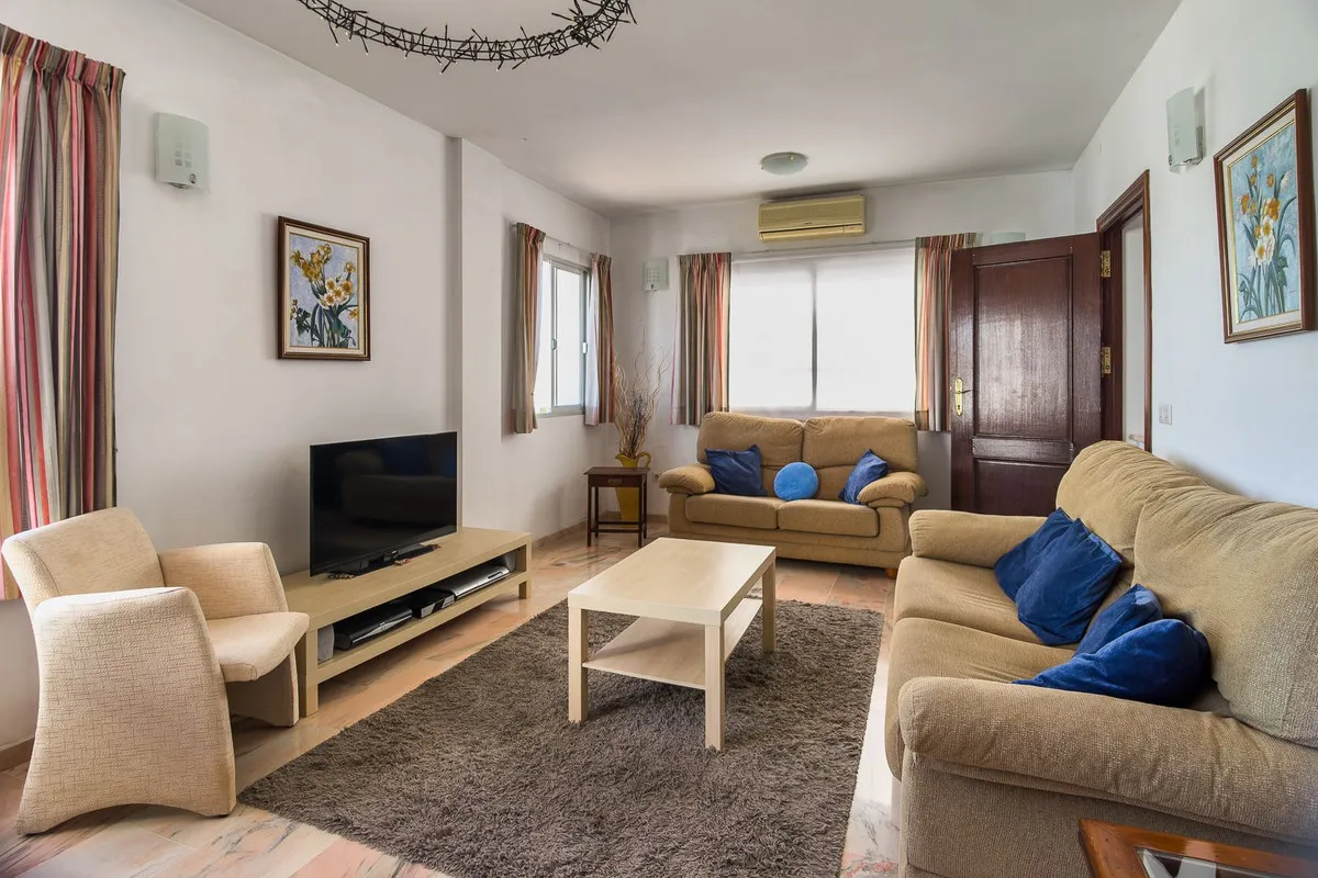 8b029a51-11c5-4eb9-a0ec-b4328e378e59