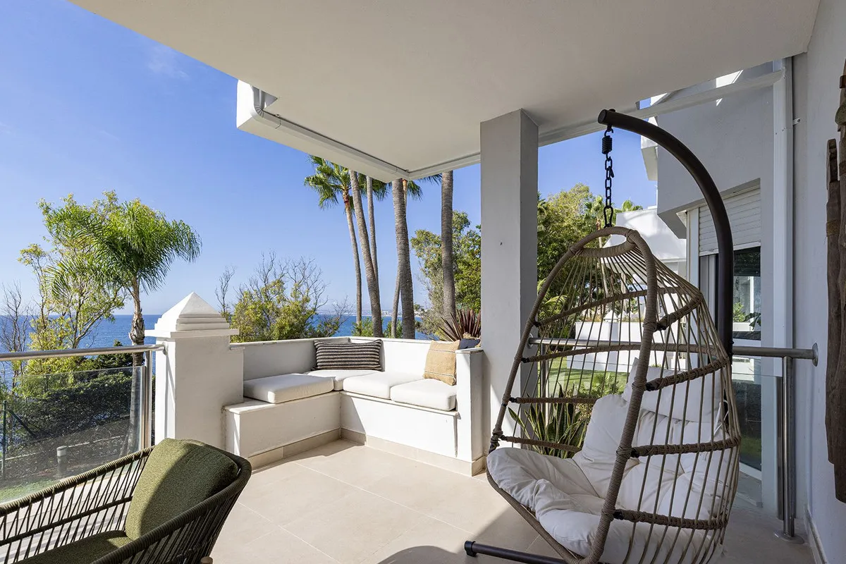 39d7448a-37ea-4bcb-bf7f-c3ae5bb5f793