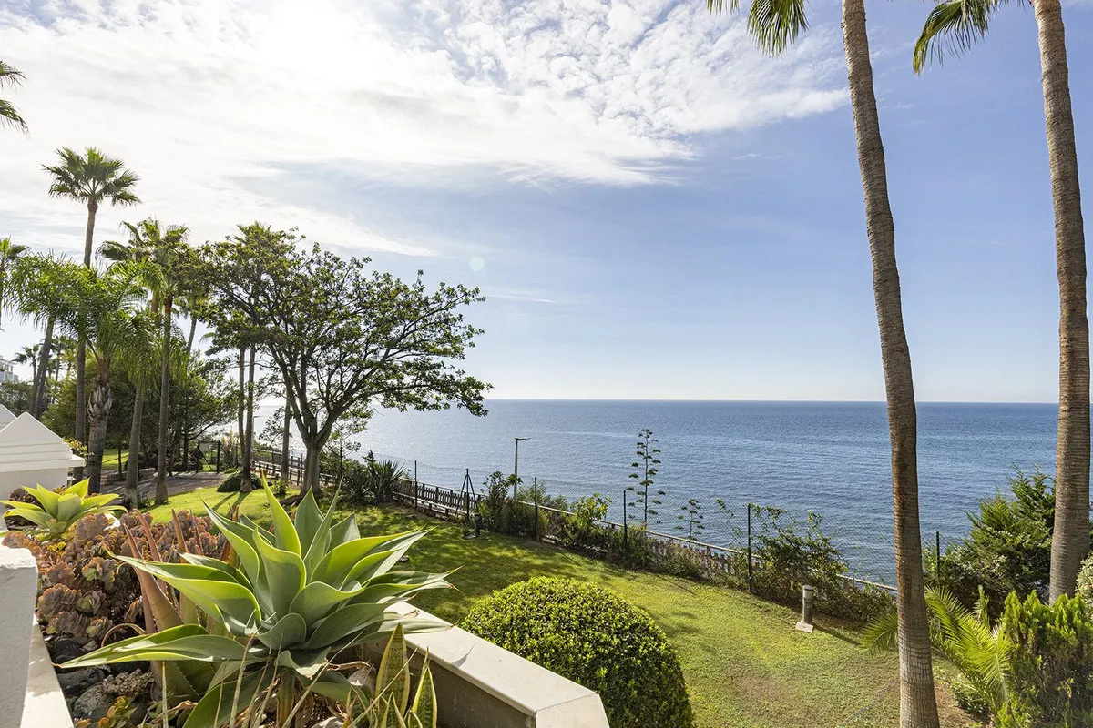 8480ef24-b496-453b-a4ad-e27991b97fea