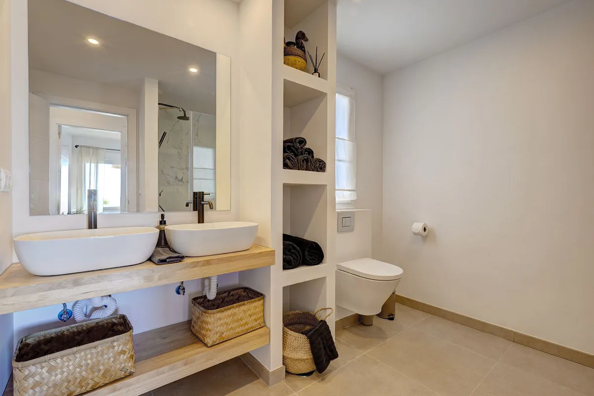 e7210d8c-9c94-47bd-a9a2-640051155fc5