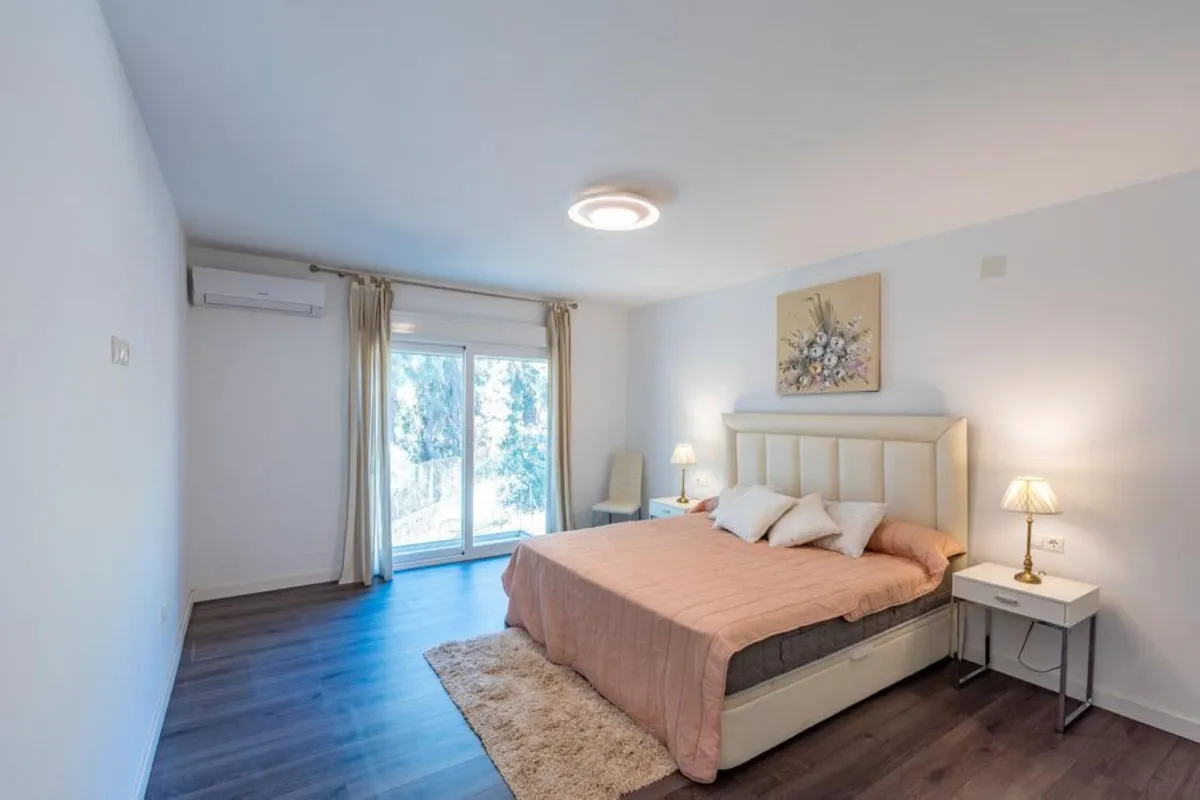 95aca6e2-4a88-4d63-b2c1-f08ec13217a0