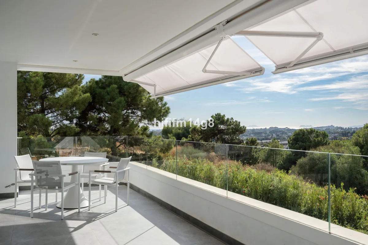 6099abf0-0c7f-4005-8c31-4a490756debe