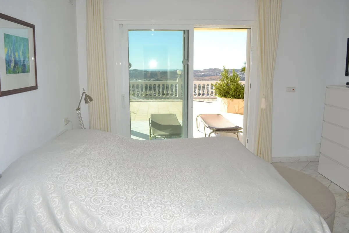 a3f2e39d-9046-4624-b2be-e4402865a1b7