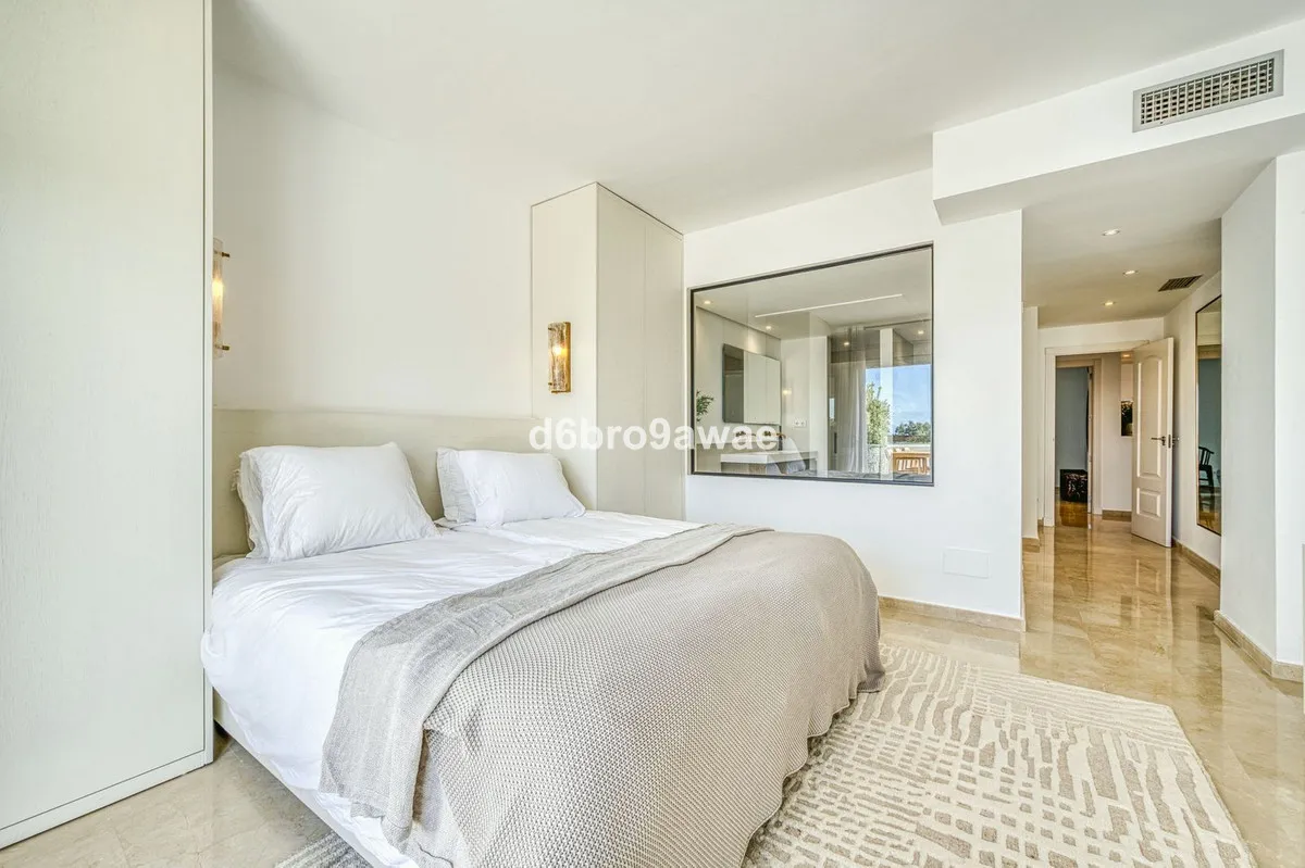 07700082-e068-4b2a-9253-c21523433ca8