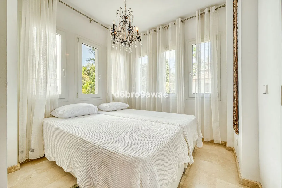 d17d0151-6587-4ce6-9058-fc0fe4e2d97f