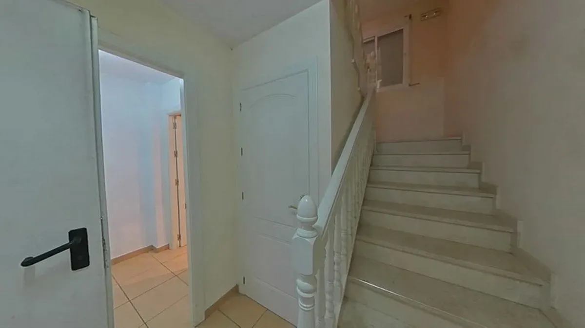 0dfa8771-8206-44ee-b56f-756be686aab2