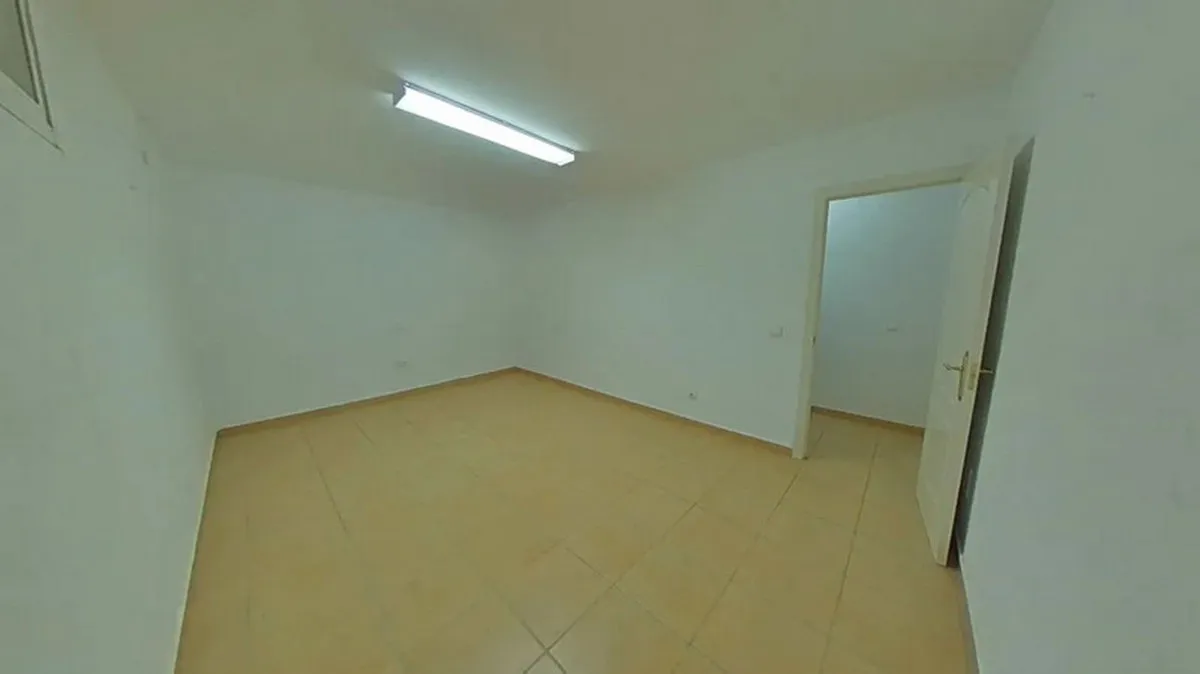 82018ef6-6716-4d35-a42e-f5995470f0d2