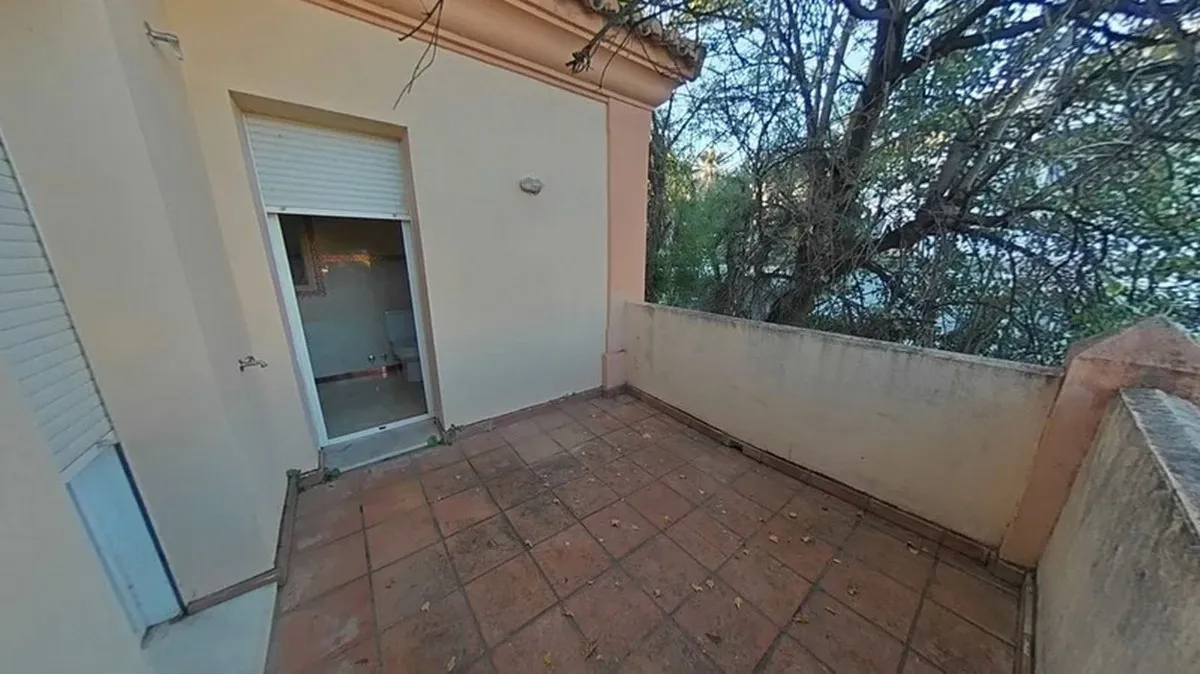 9e400064-9248-4586-9939-a5659a000f7b