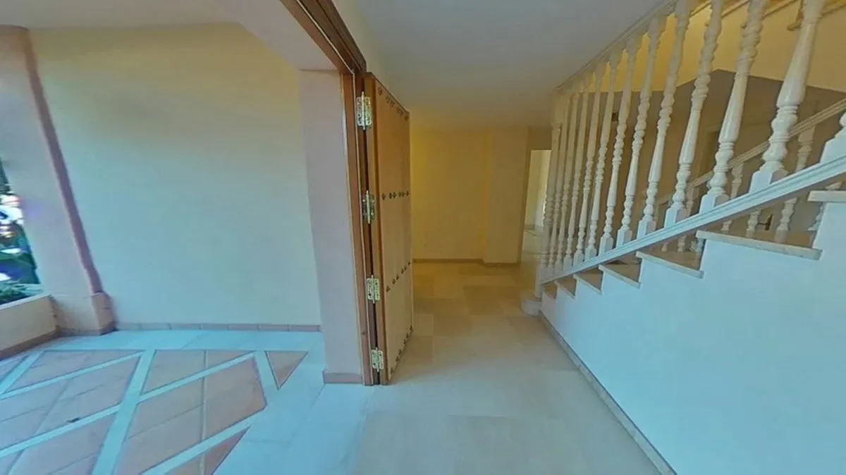 9fee5fb9-591f-46ab-ac58-3a9040d72c9c