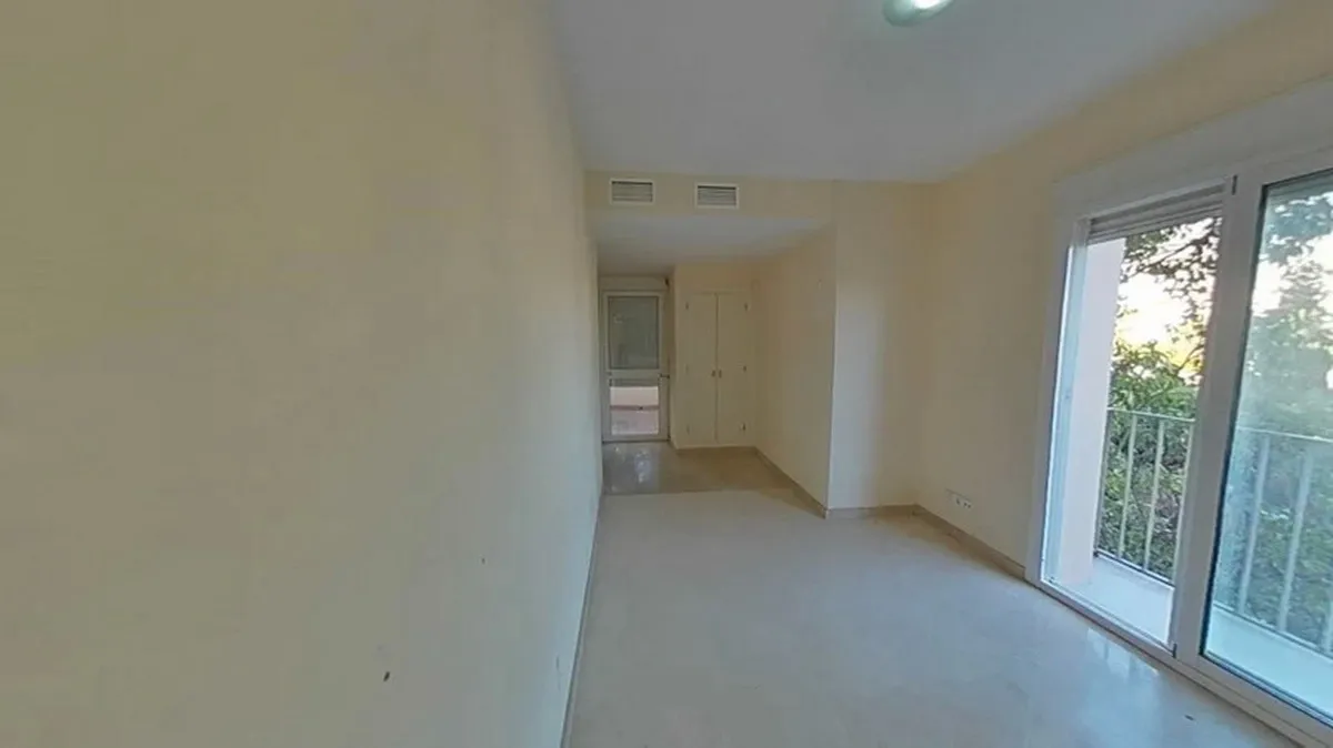 cddd9124-1d8a-4374-8db8-fef876fa6fb9