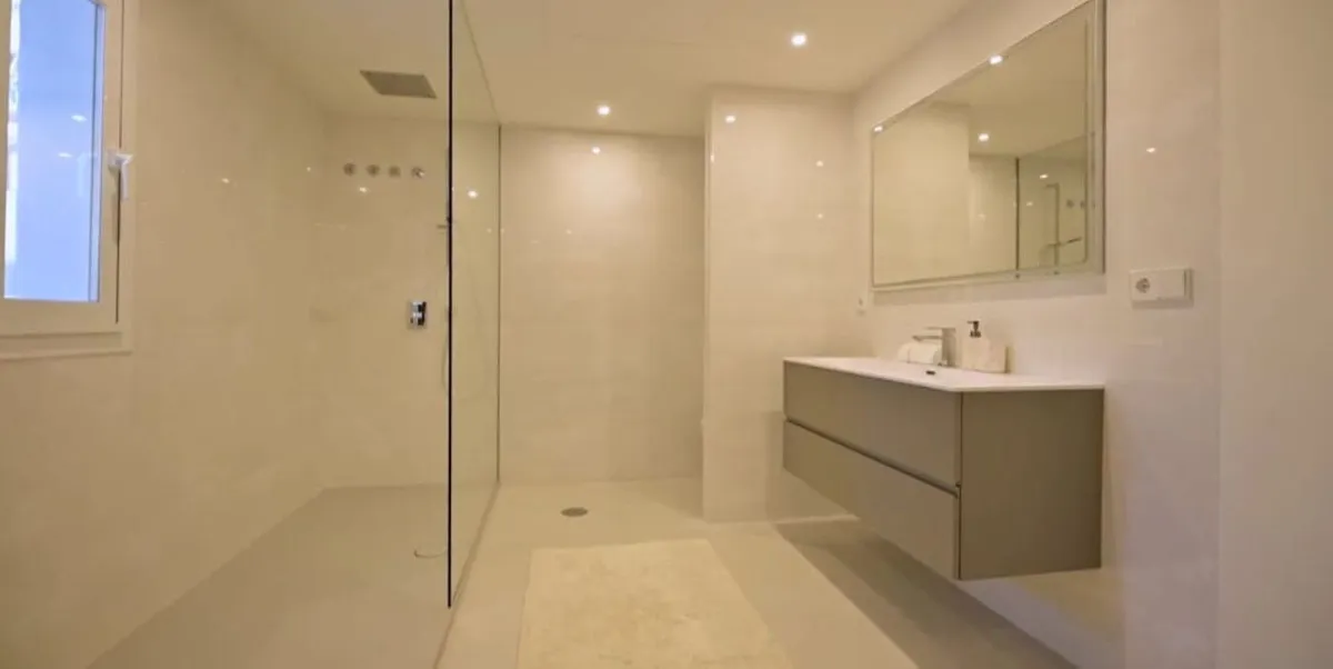 32a01896-50d3-4e66-a017-588436182c8c