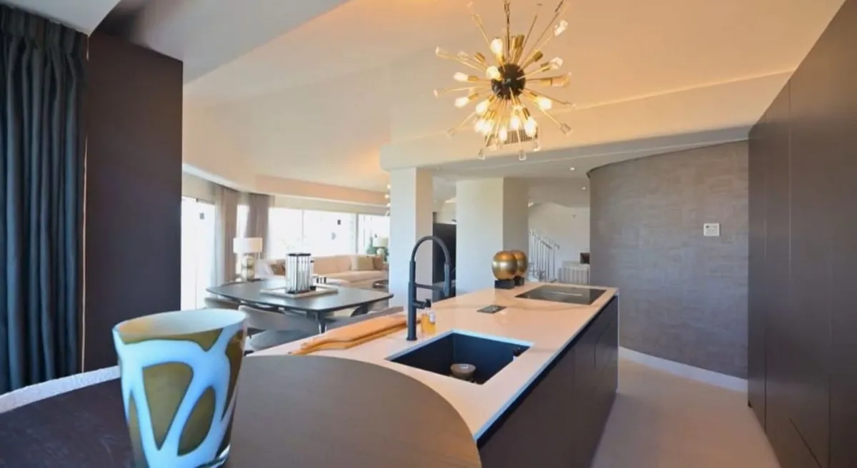 c95d9f3c-0feb-4d8b-8dc9-8ff5acd614a3