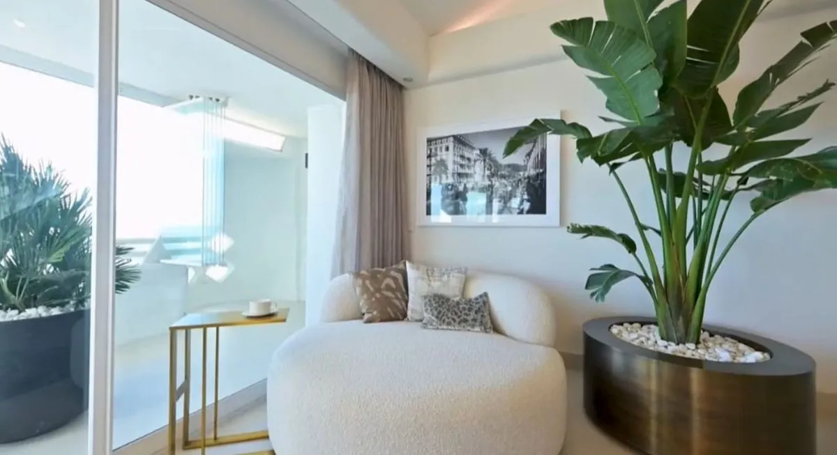 da705e92-f40c-4412-94e6-1bb3a8df0dab