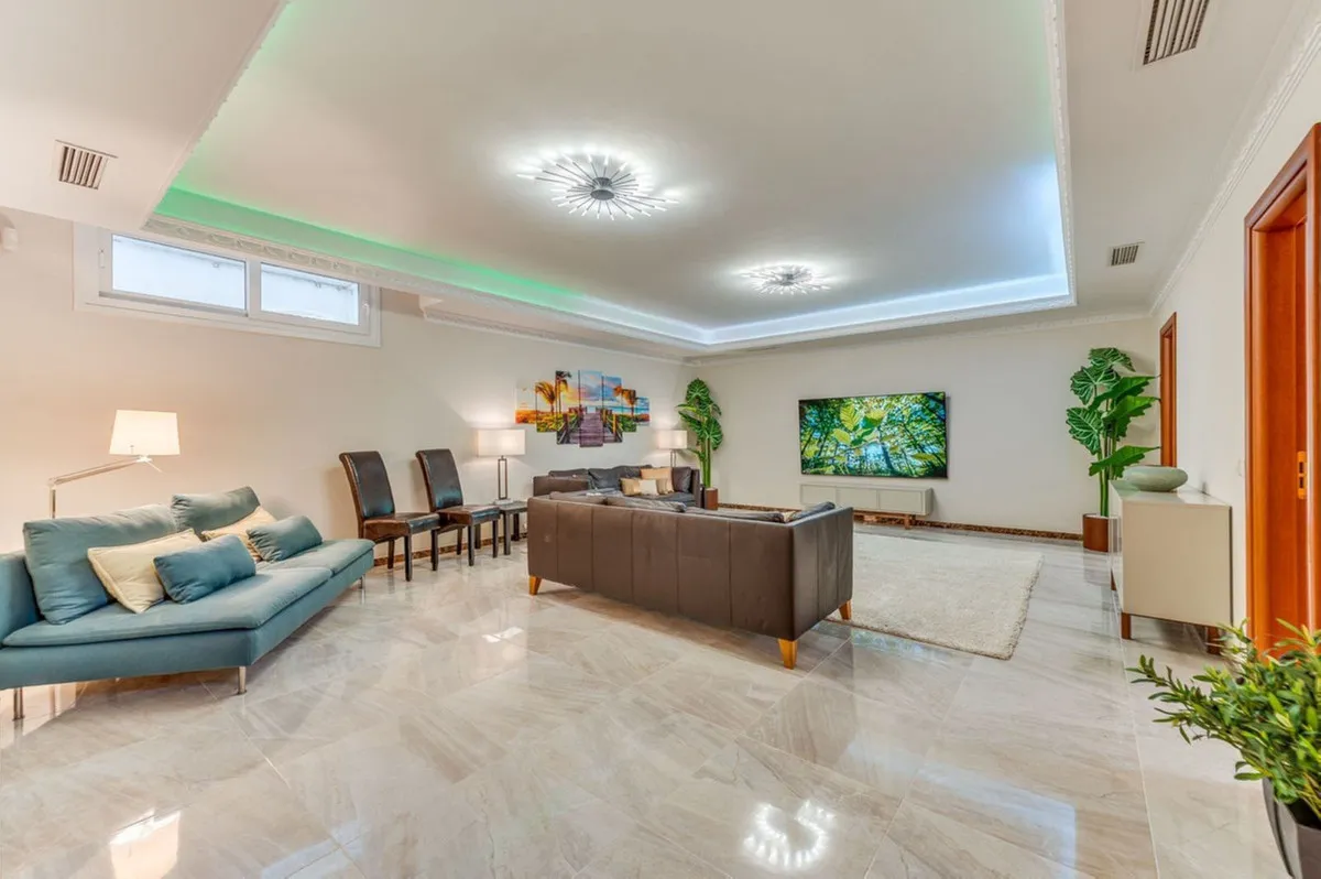 d1bd0a7e-4ba6-4042-8240-9d7aff47b171