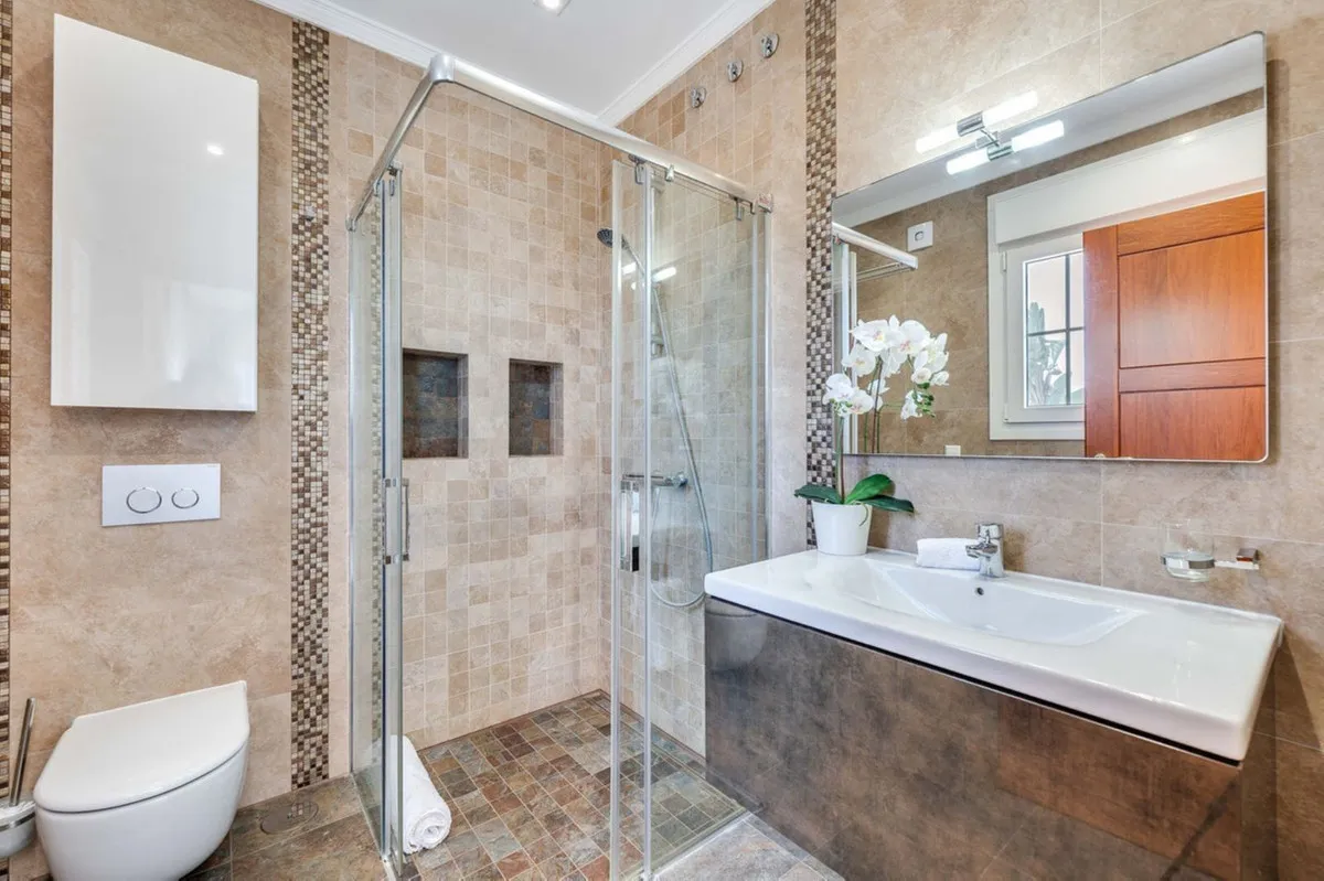 da148b70-4dc4-4a13-b2cb-bd3f72375ec2