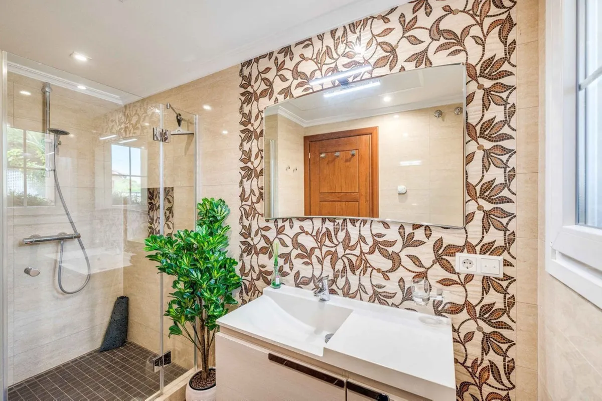 da600f5e-044f-4130-b992-507e991d7d96