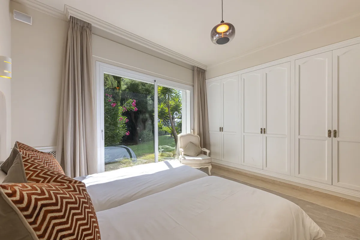 01344763-b350-4f73-a7c5-22364b4d2513