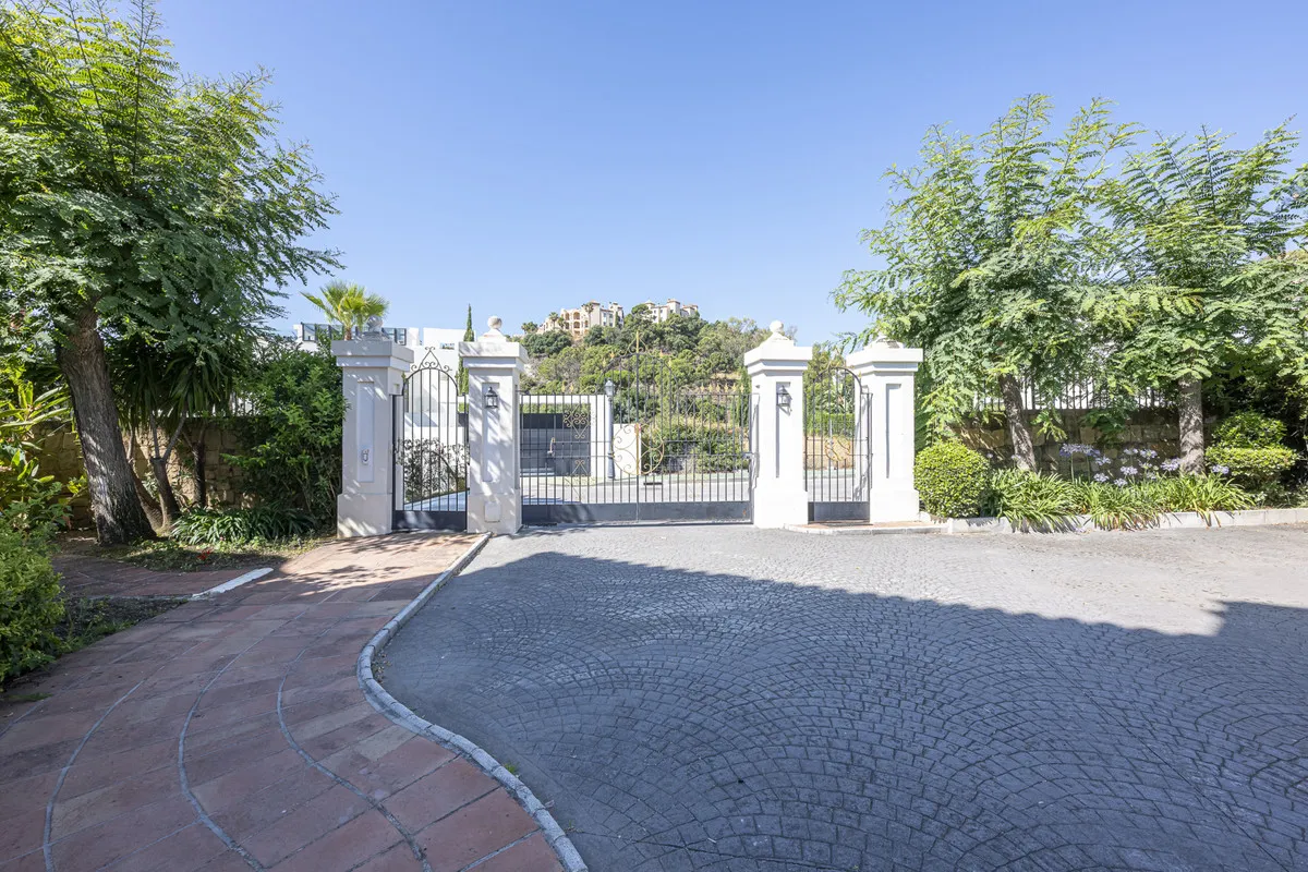 7b2dac19-2feb-4472-9aaf-c34209a88c44