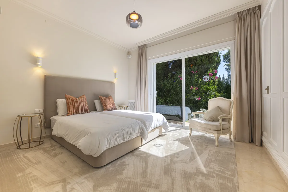 cb8a9a6b-e080-407e-bbac-bba047241b1b