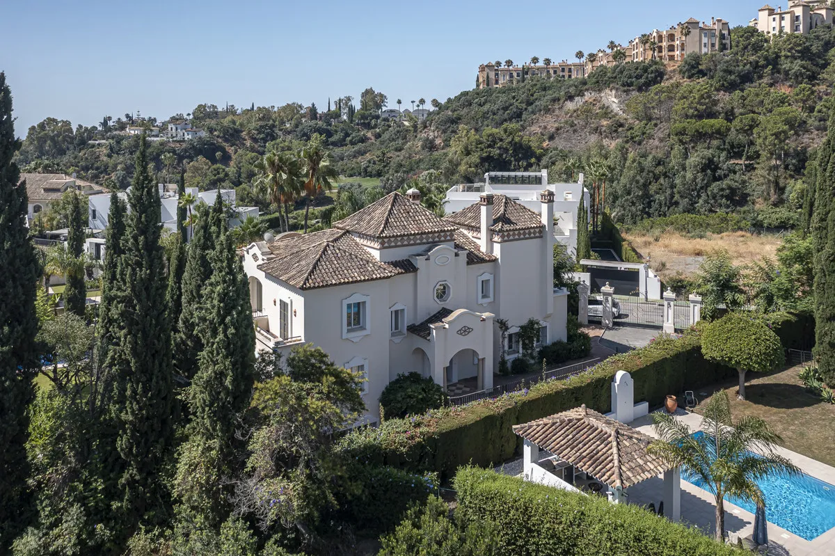 f25c600e-78c6-4587-af6d-66c67aa7bebe