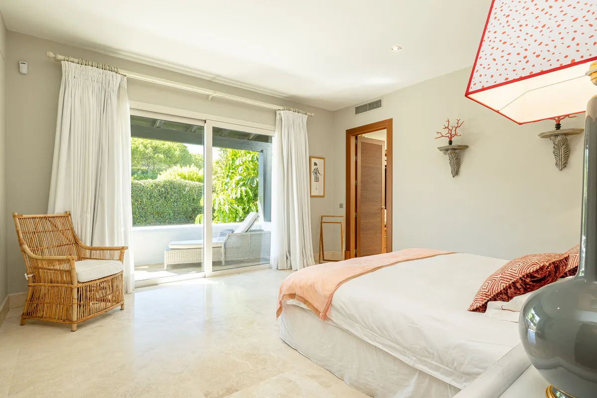 8aee97b1-940c-44fe-bc8e-e9b54c228236