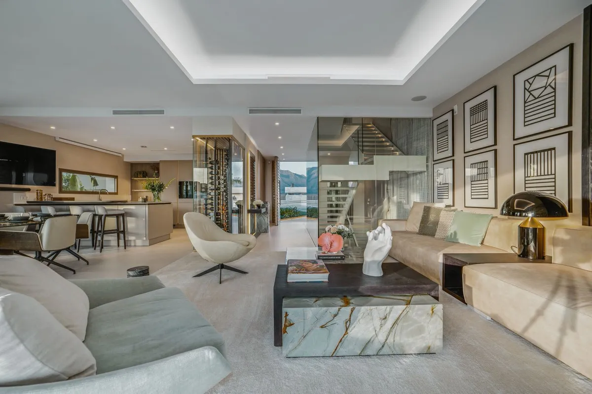 71e03edd-a376-4988-aa2a-a5a186455b34